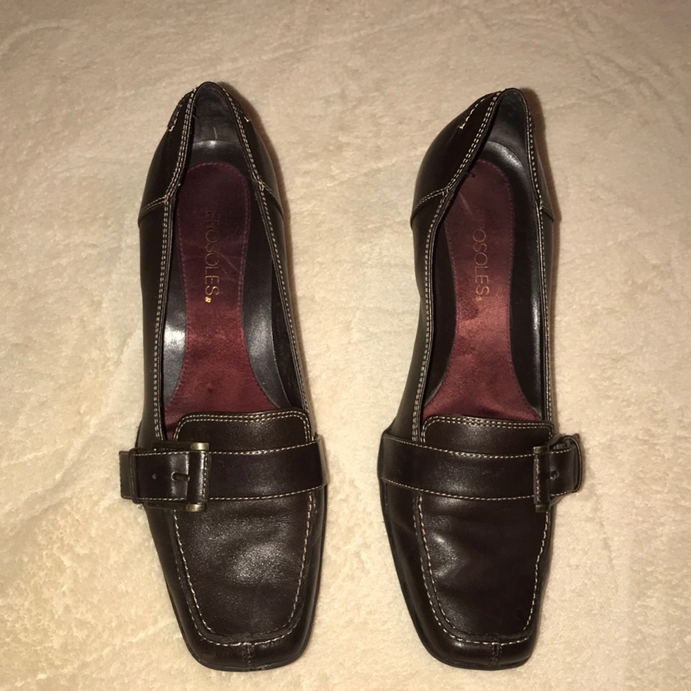 Brown Aerosoles heels